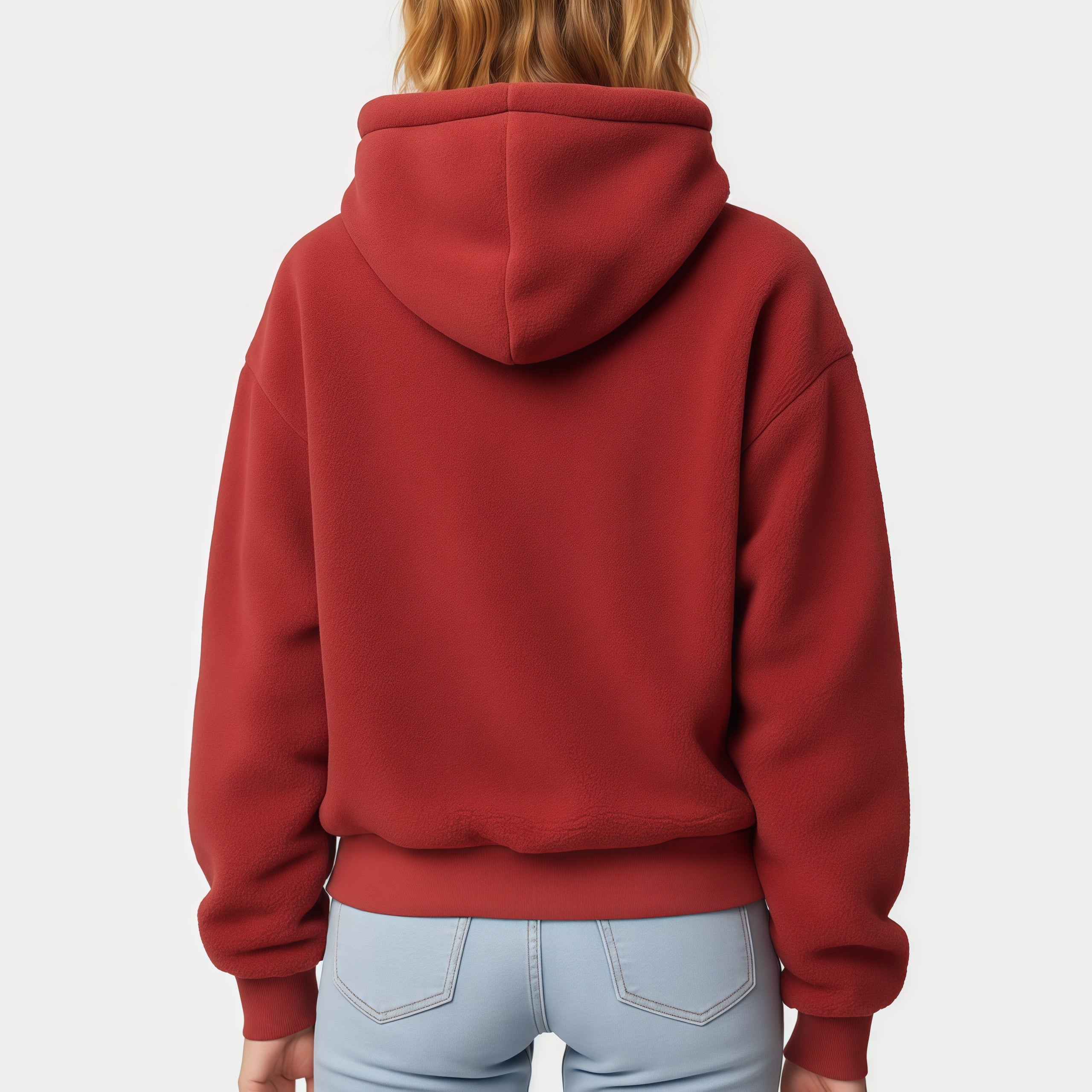 Abbraccio di Calore e Stile: La Felpa "Crimson Comfort"