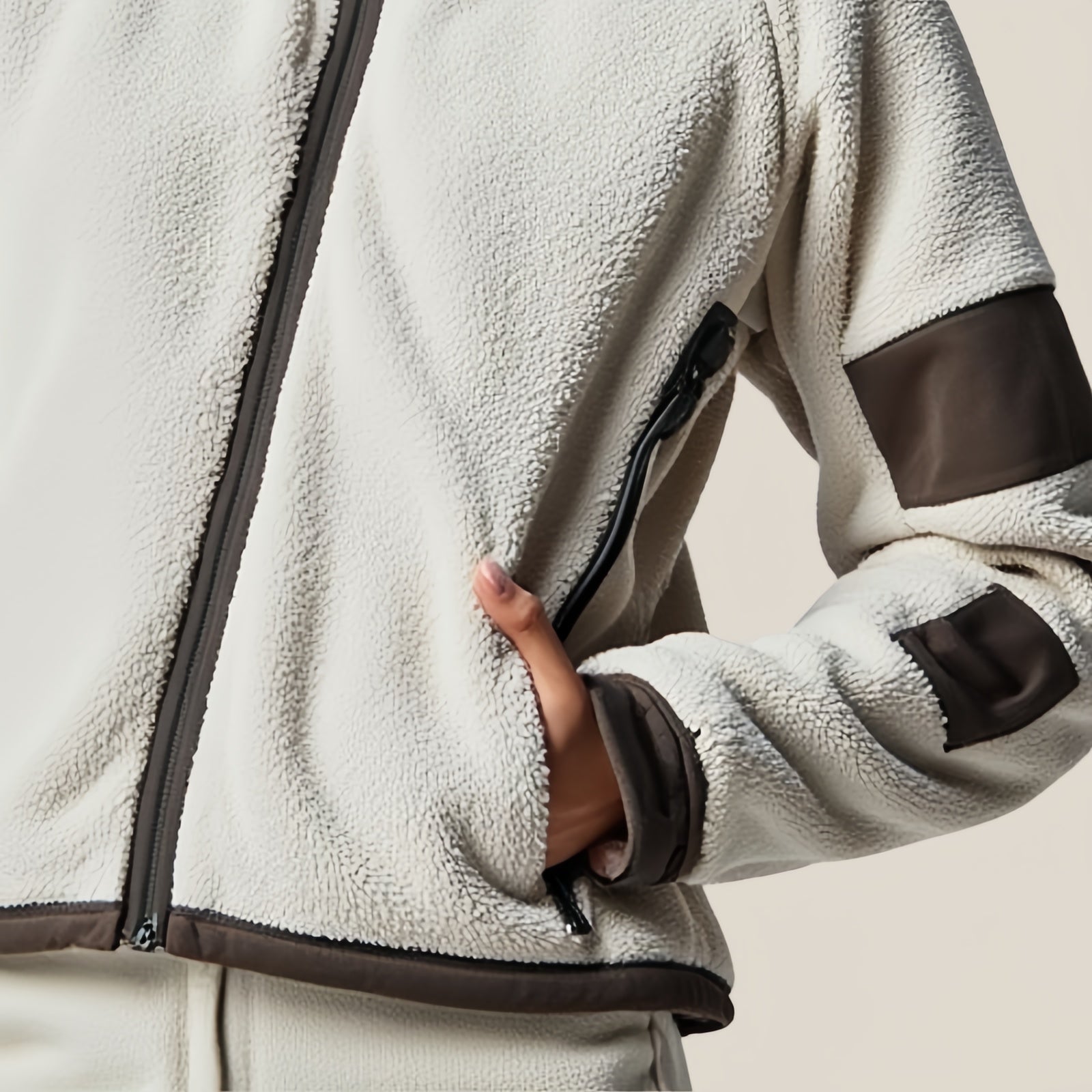 Warmth Hug: Stylish Fleece Jacket with Contrasting Details