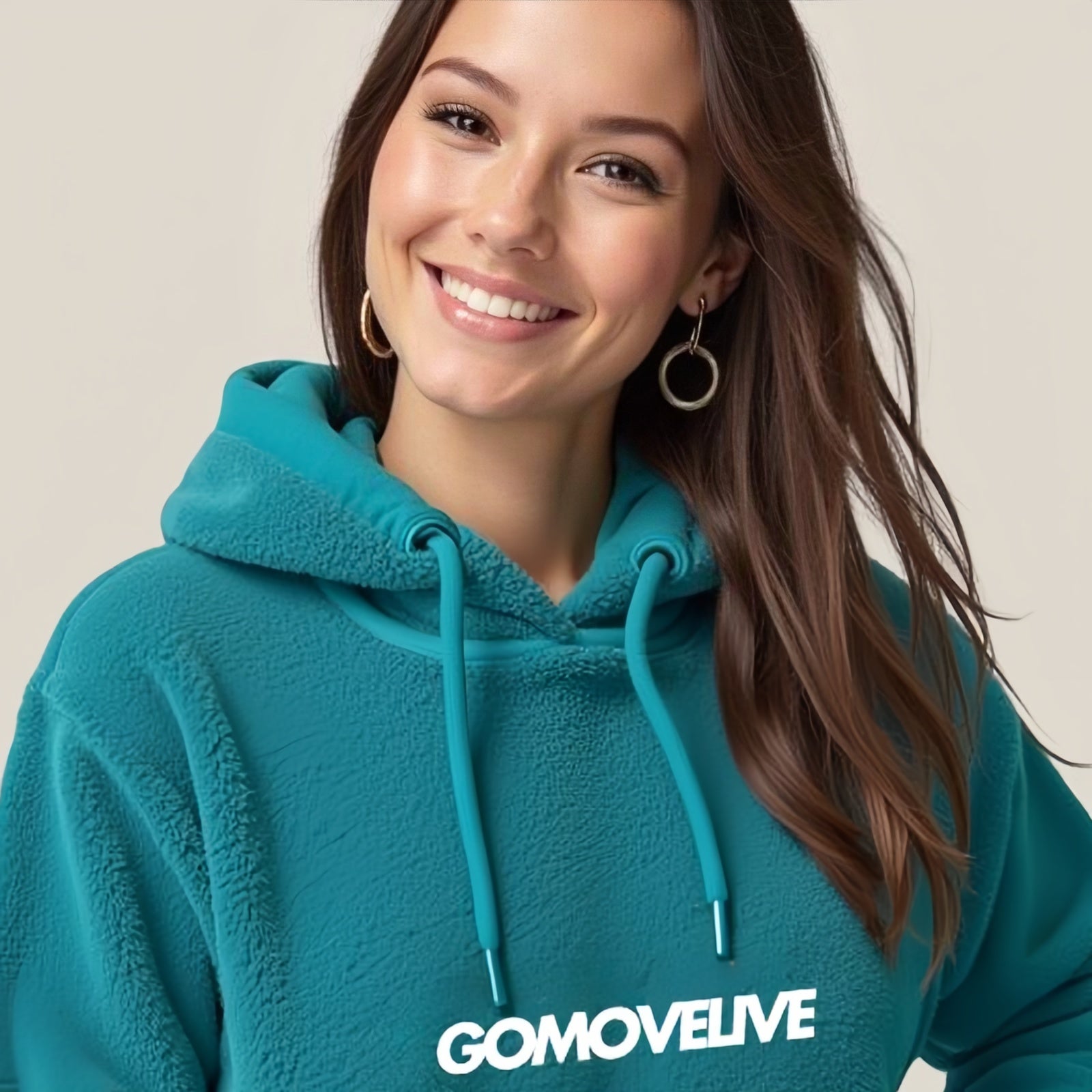 Urban Script – Felpa con Cappuccio Teal GOMOVELIVE e Stile Streetwear Iconico