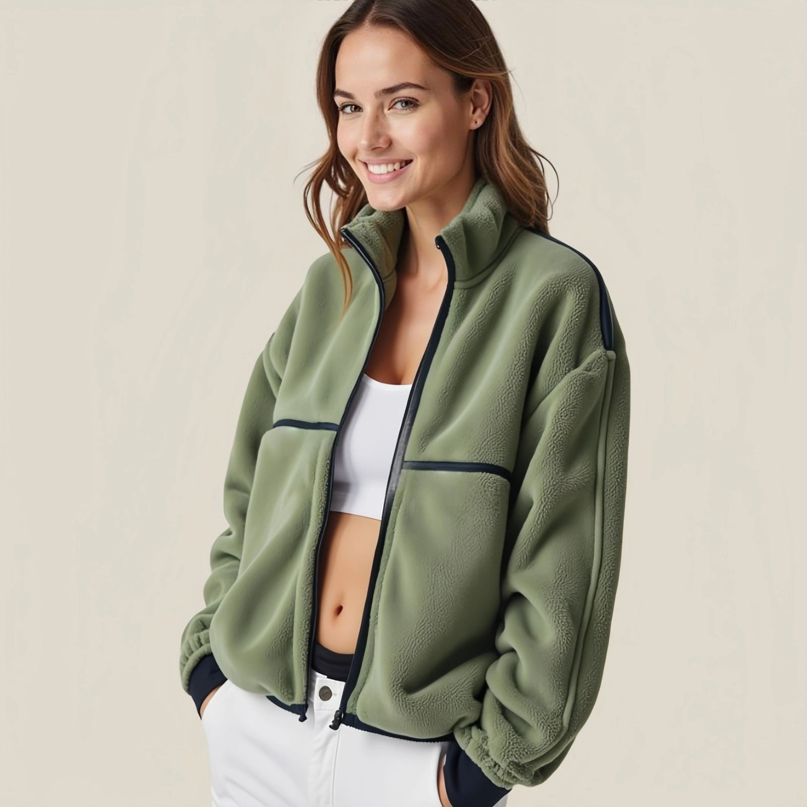 Evergreen Zip Fleece – Green Technical Jacket with Oversized Pockets and Contrast Cuffs