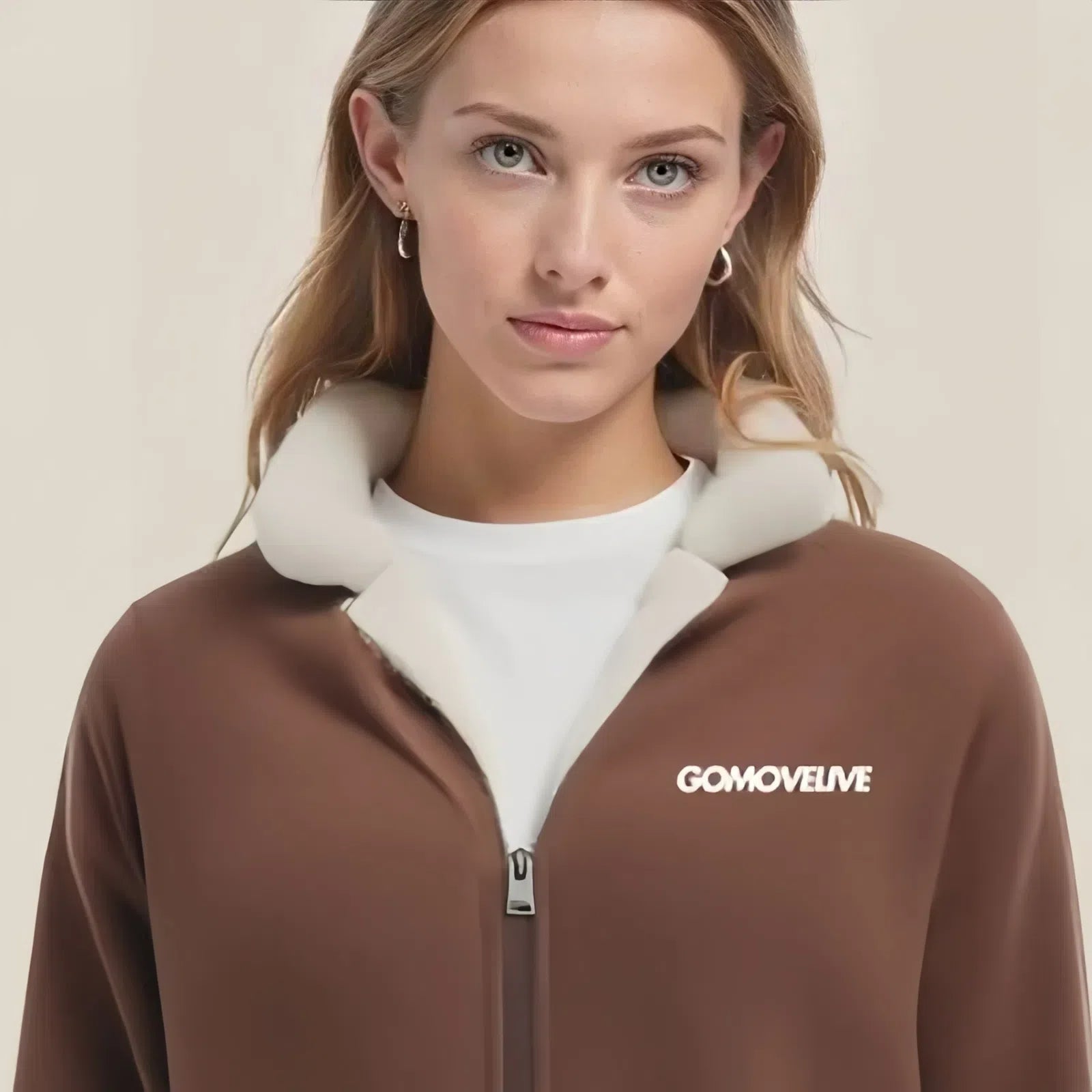"Cosy Chic" Jacket: Informal Elegance and Enveloping Warmth