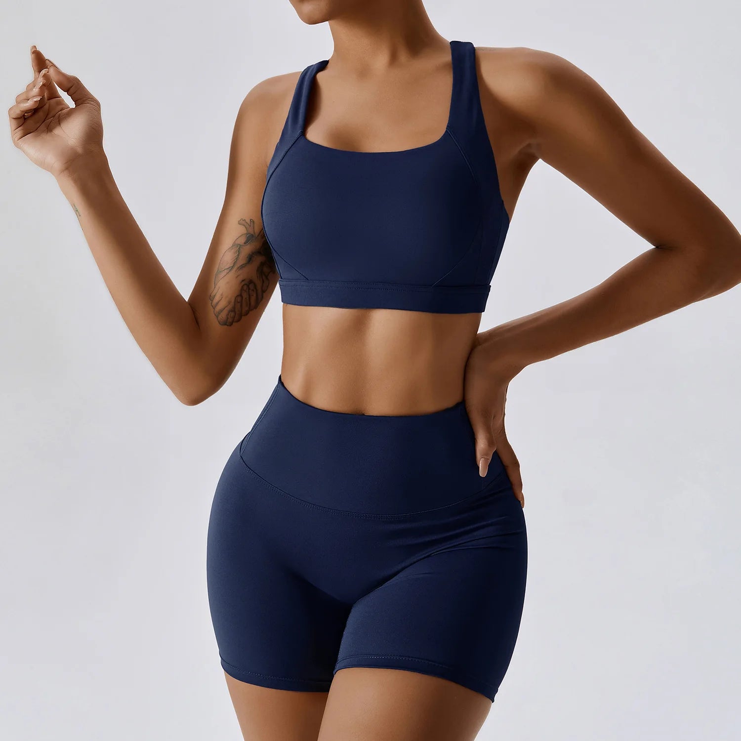 Set Yoga 2 Pezzi Push Up – Il completo che ti fa sentire irresistibile.