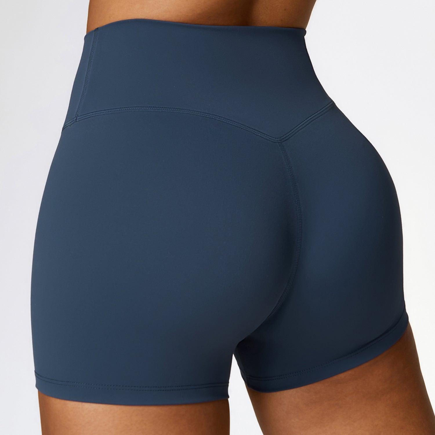 SculptFlex Pro – Gli Shorts Yoga che Modellano e Performano