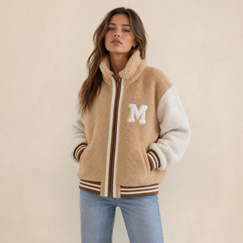 Two-Tone Fleece Jacket: Snug Warmth and Distinctive Style