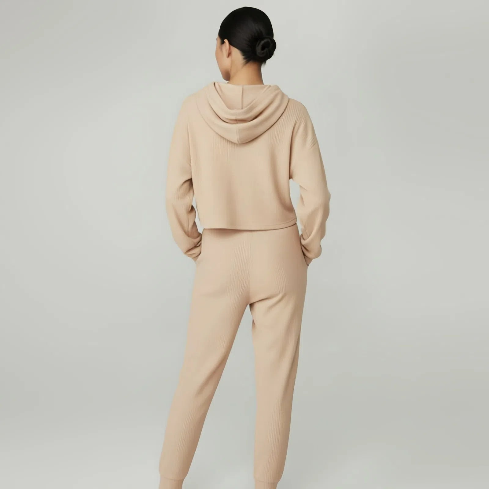 Soft Motion – Set tecnico in maglia con cappuccio