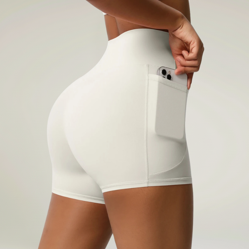 Fitness Shorts with Pockets – Performance and Everyday Style