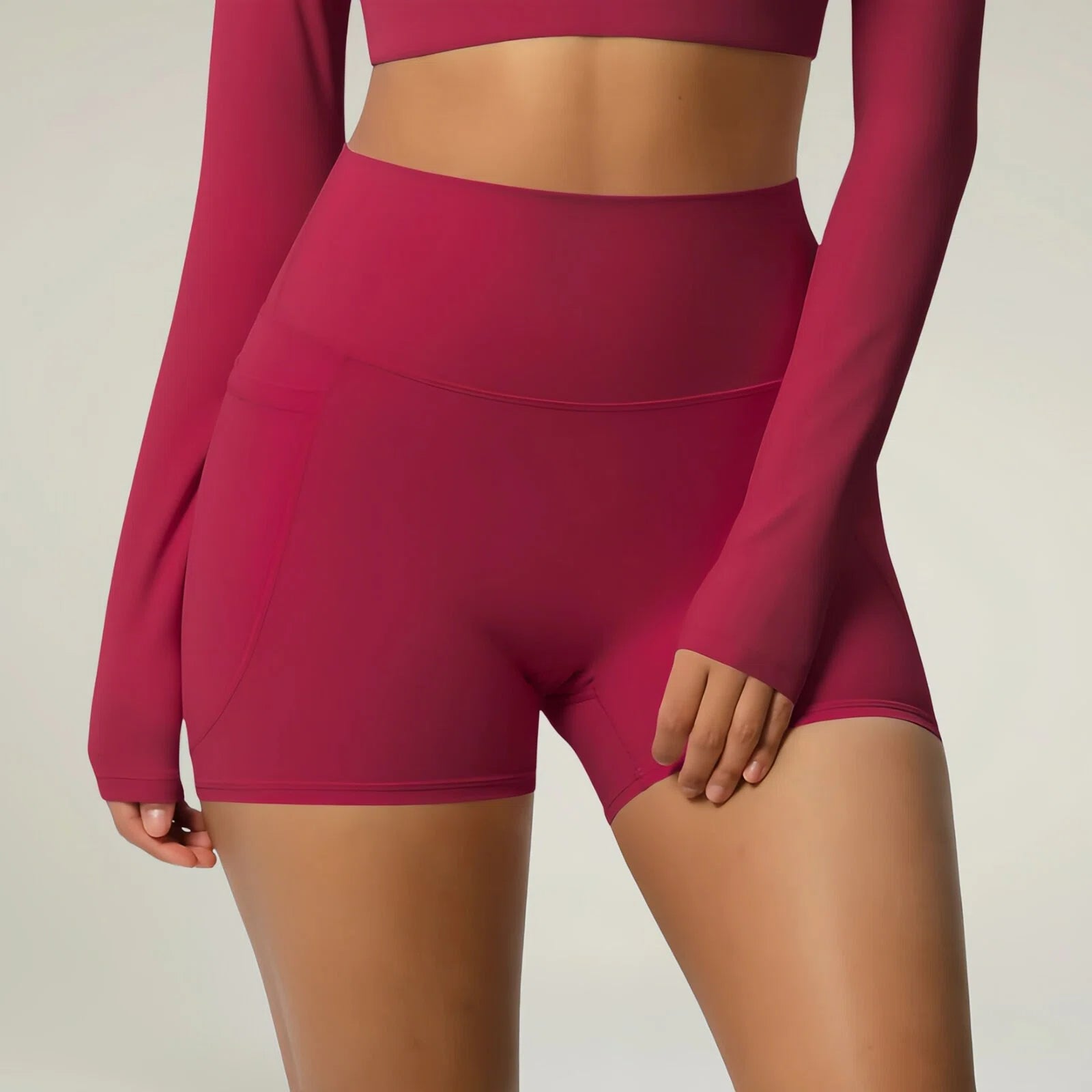 Fitness Shorts with Pockets – Performance and Everyday Style