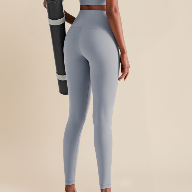 PureMotion Set – Minimalismo tecnico, comfort che segue il corpo