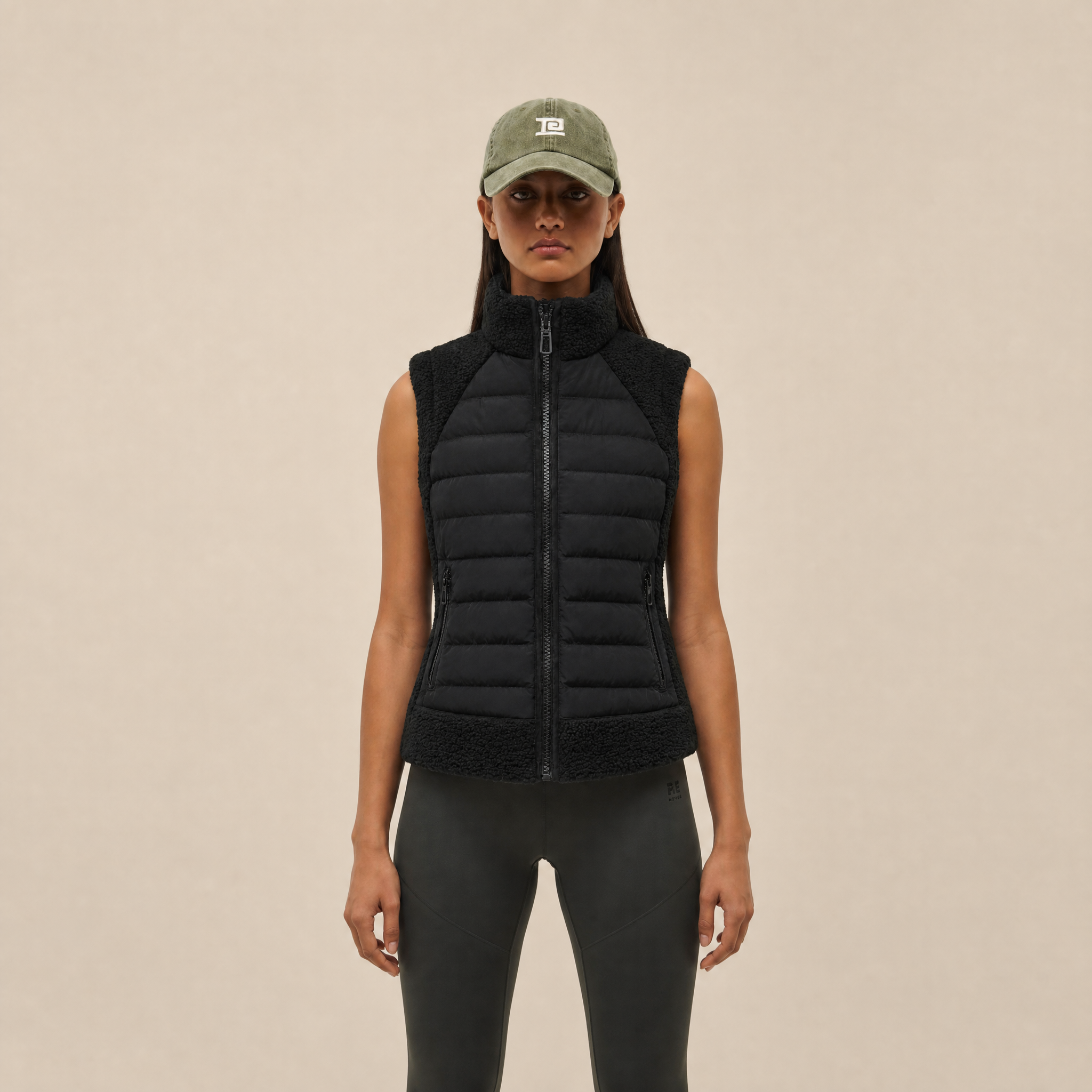 Snug Shield Isla Golf – Stylish Performance Hybrid Vest