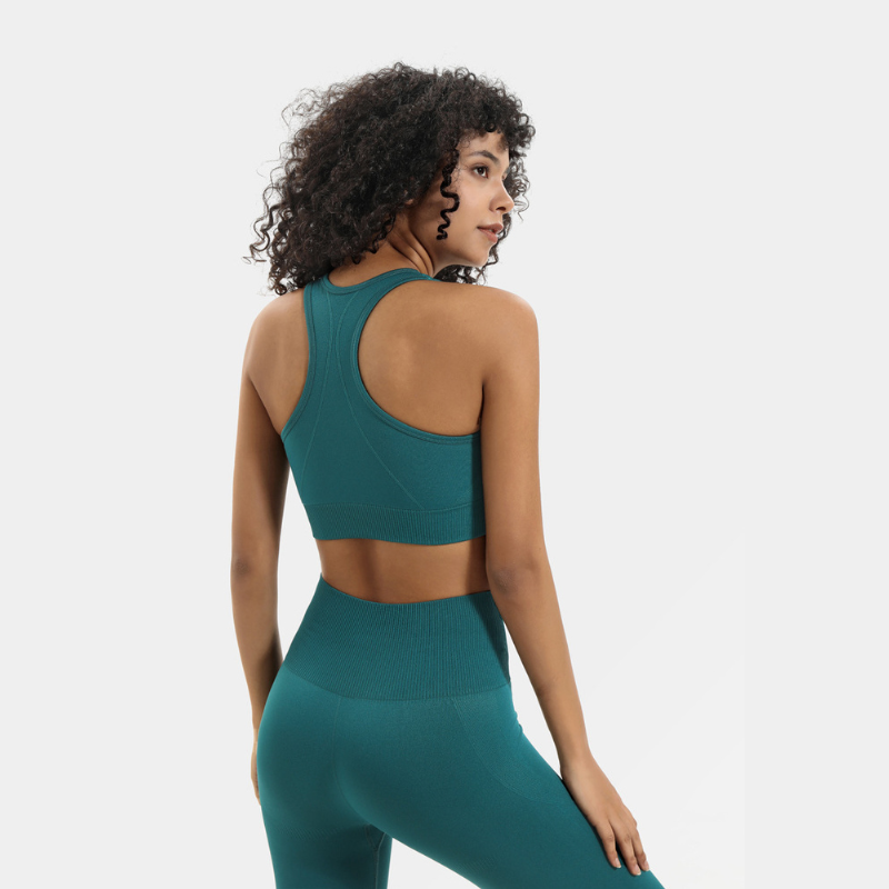 Seamless Yoga Set – Libertà Totale in Maglia Elasticizzata