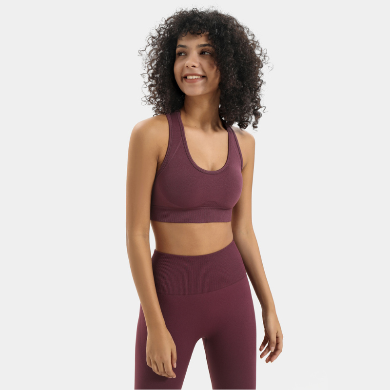 Seamless Yoga Set – Libertà Totale in Maglia Elasticizzata