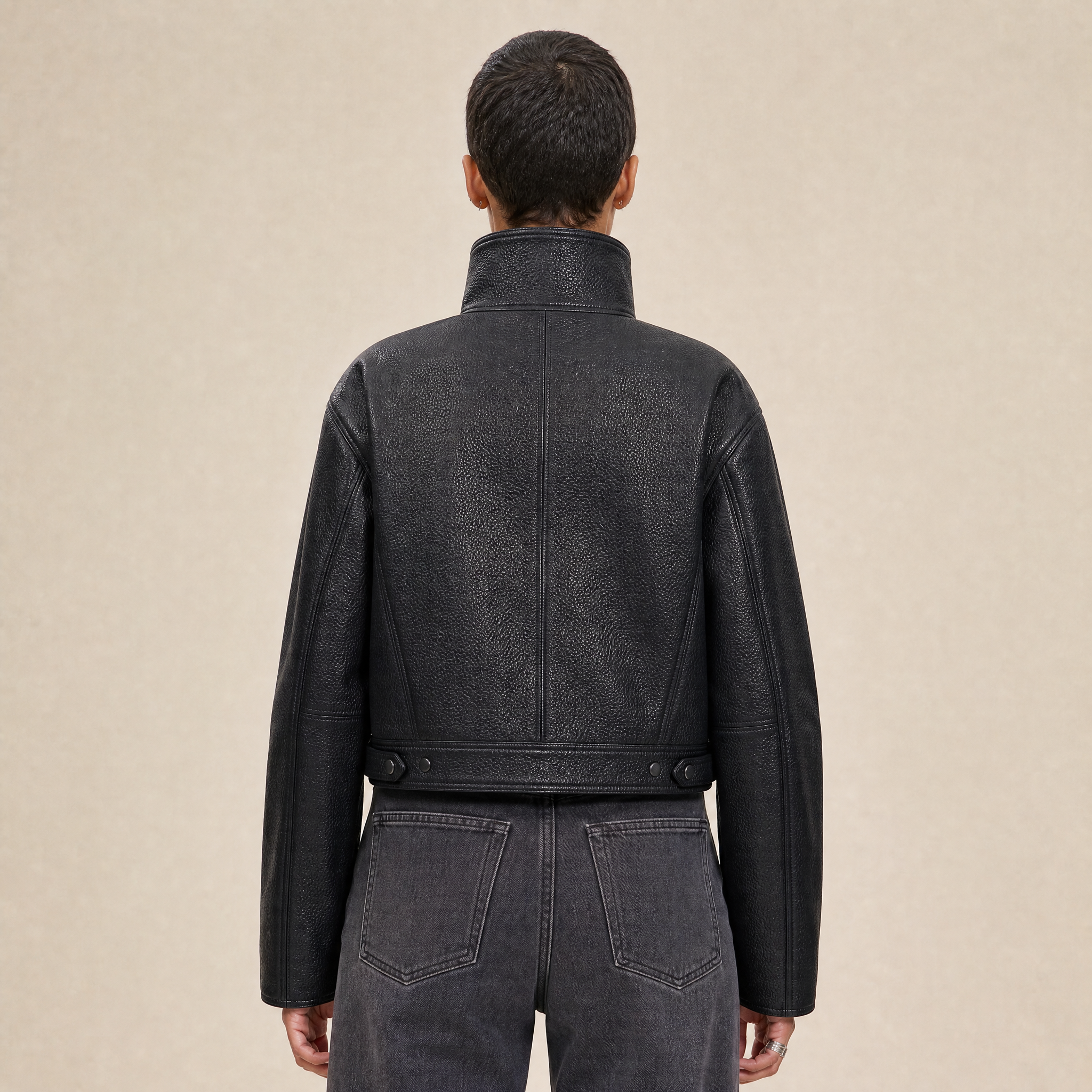 BLACK EDGE — Carattere che si indossa
