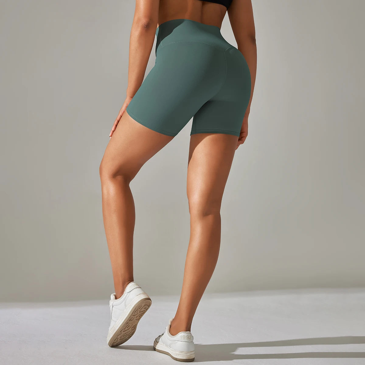 Seamless Yoga Shorts – Freedom and Style in Motion