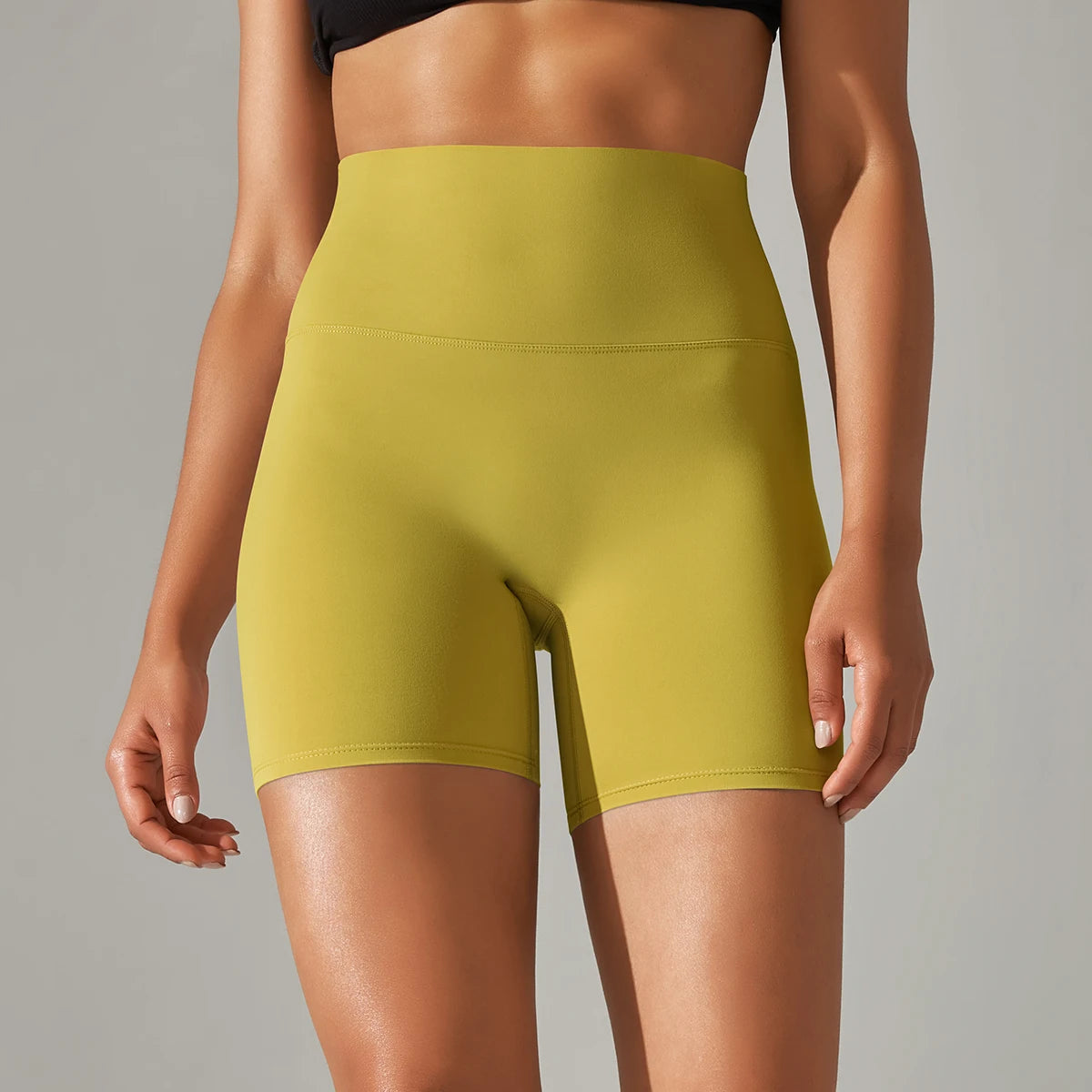 Seamless Yoga Shorts – Freedom and Style in Motion