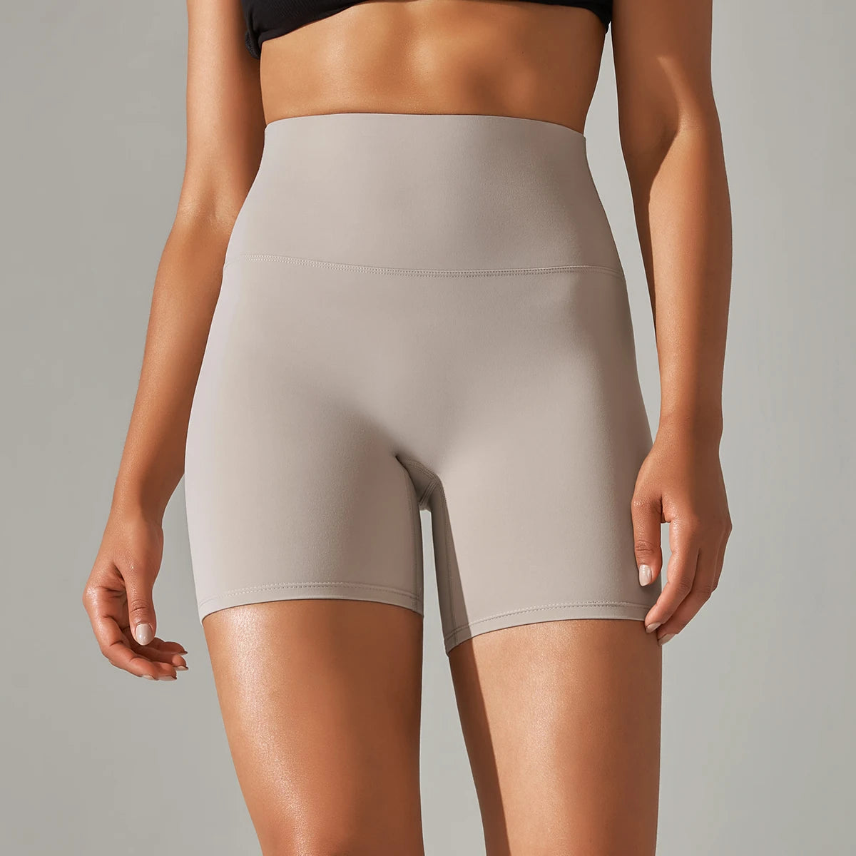 Seamless Yoga Shorts – Freedom and Style in Motion