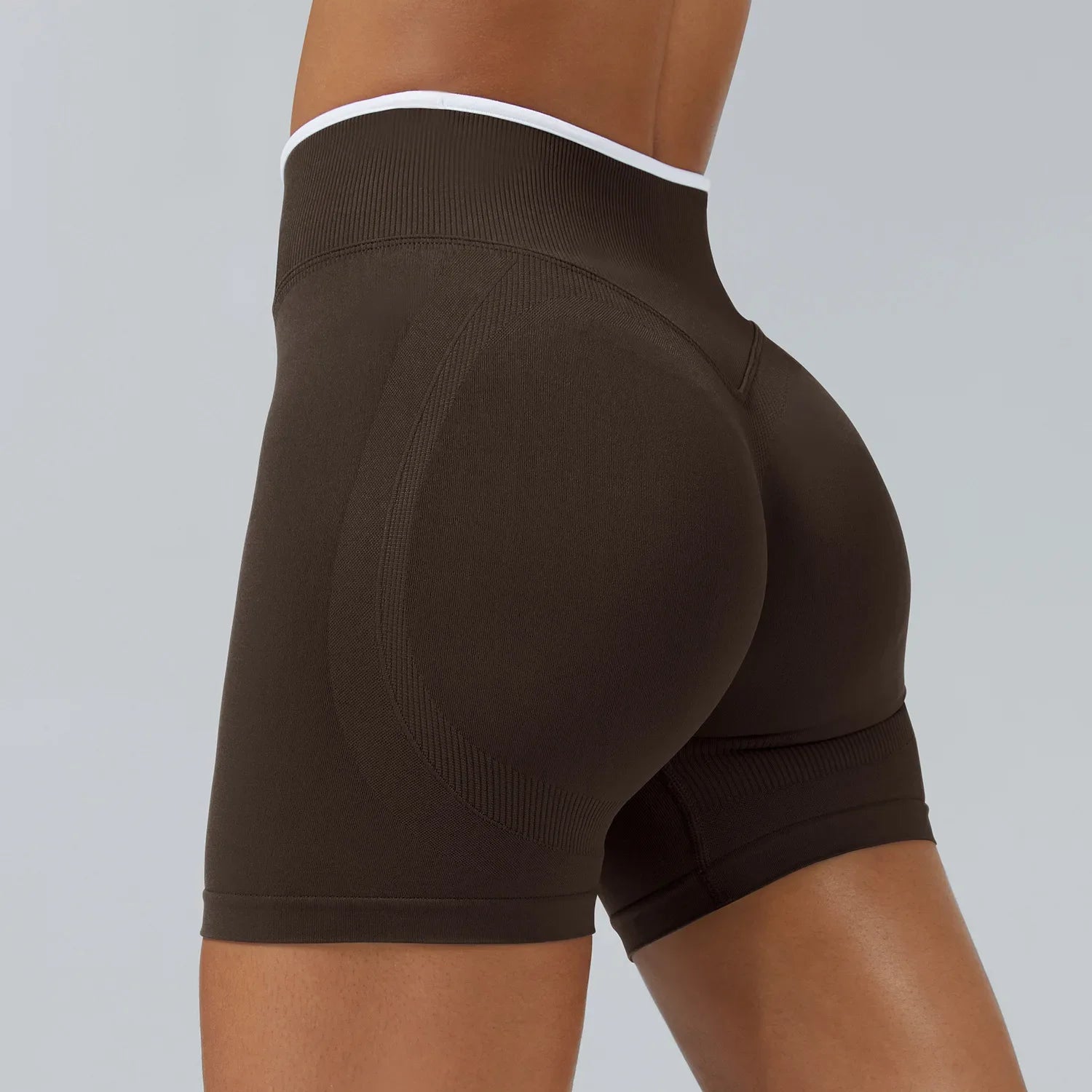 Seamless Active Shorts – Performance and Freedom of Movement