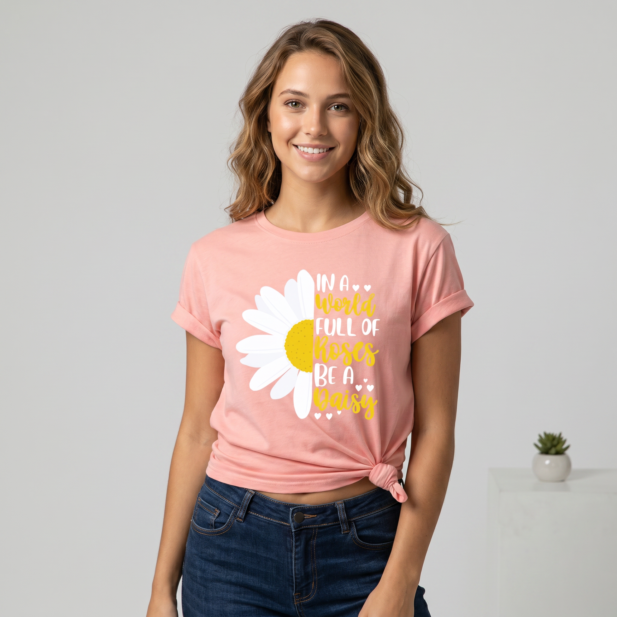 T‑Shirt Donna Loose-Fit a Girocollo: Stile e Libertà