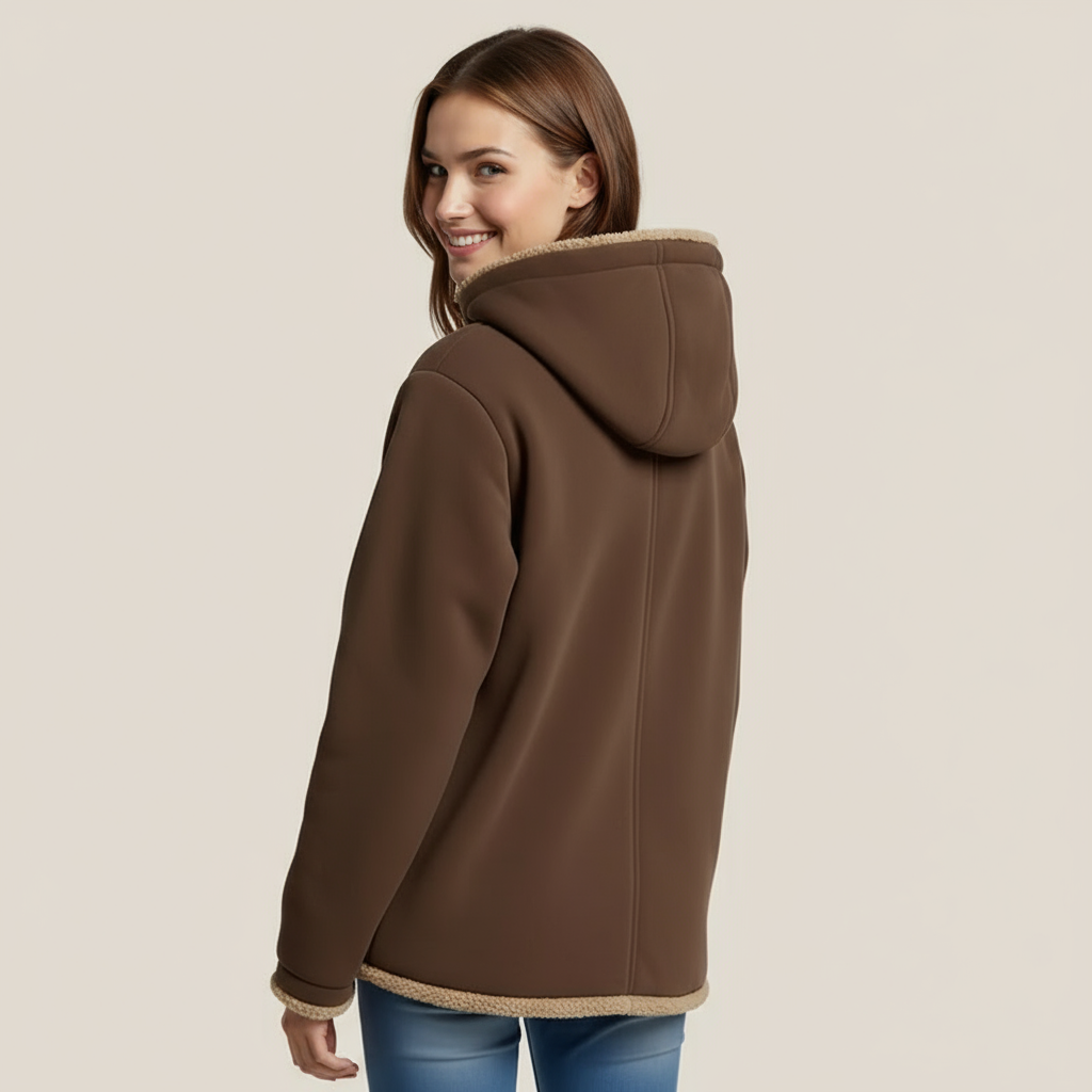 "Wilderness Comfort Fleece" Jacket: Natural Warmth and Rustic Style